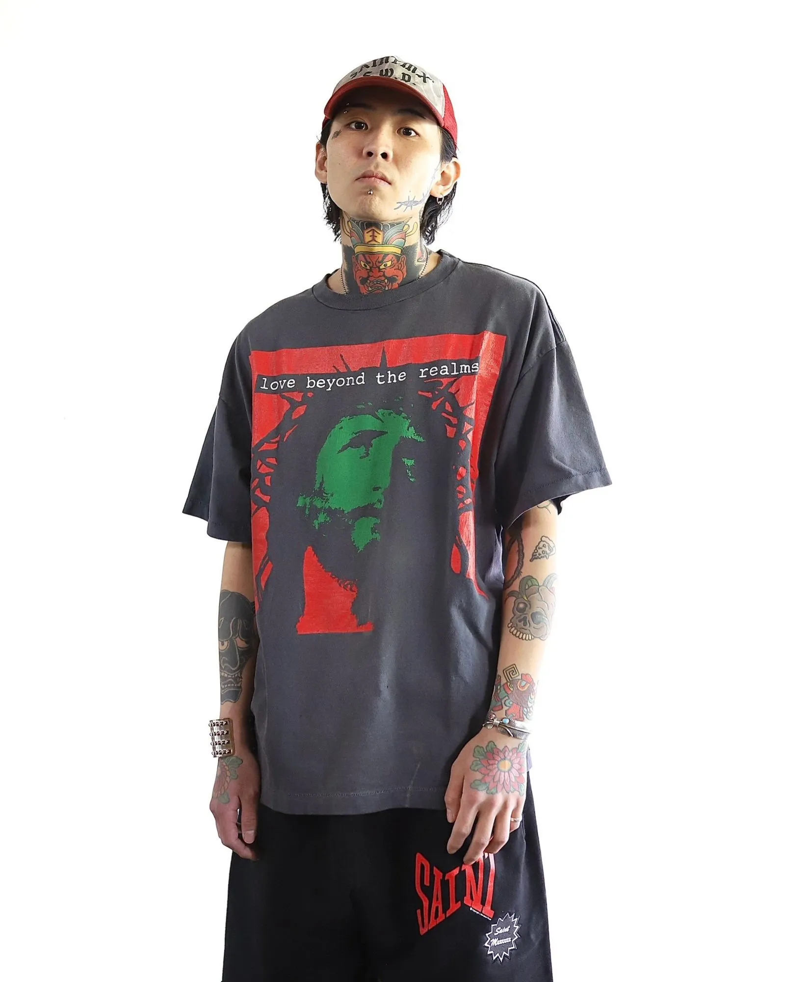 SAINT Mxxxxxx 'SAINT' SWEAT SHORTS/GRY/BLK embroidered SAINT LOGO basic shorts, distressed gray/washed black S-XL, four needles and six threads throughout, produced by a major domestic factory, imported Tajima machine embroidery, washed and distressed, original version